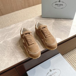 prada 프라다